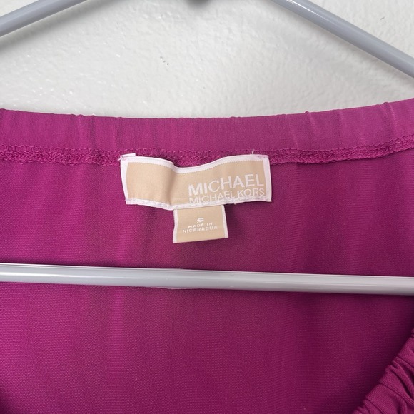 Michael Kors Women Fuchsia Pink Long Sleeve Blouse Gold‎ Chain Embellished Small - Picture 3 of 11